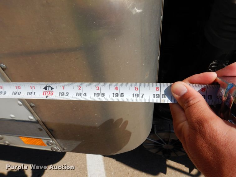 image for item JO9021 2010 Isuzu NPR  box truck