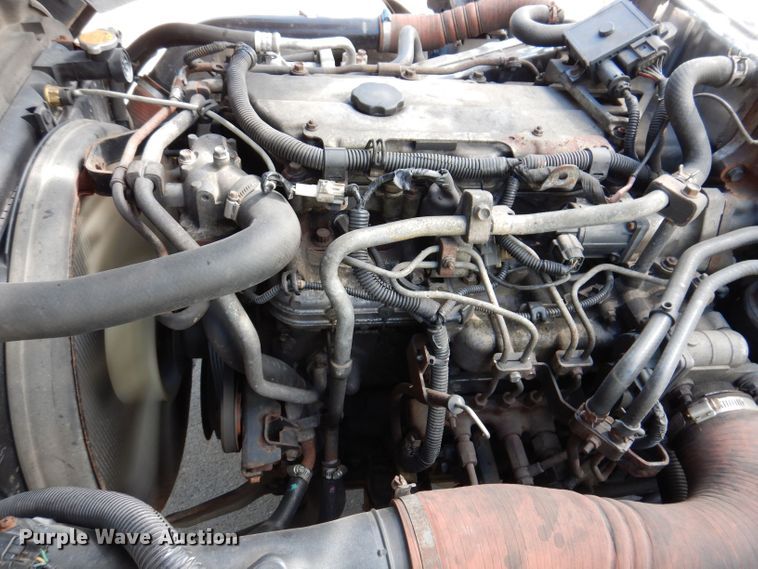 image for item JO9021 2010 Isuzu NPR  box truck