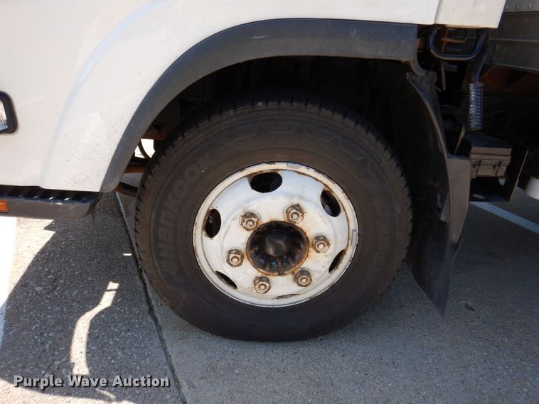 image for item JO9021 2010 Isuzu NPR  box truck