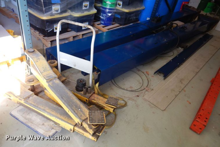 image for item JO9023 Challenger Lifts CL9  automotive lift