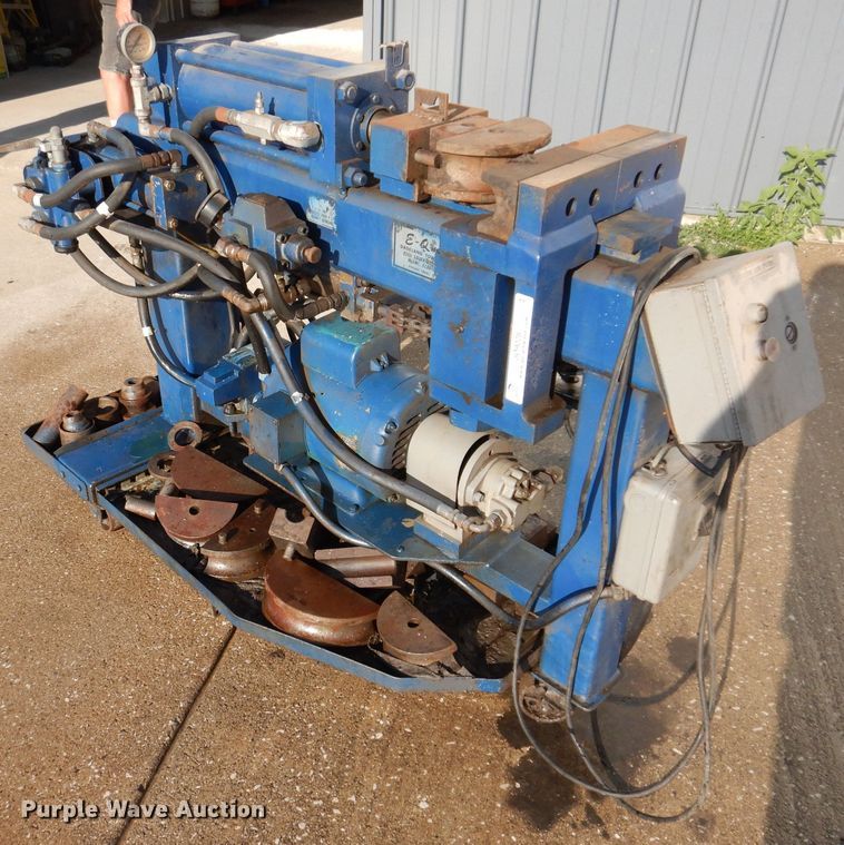 E-Q Matic exhaust pipe bender in Perry, IA | Item JO9028 sold | Purple Wave