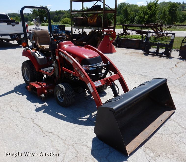 image for item JO9044 Case IH DX24E  MFWD tractor