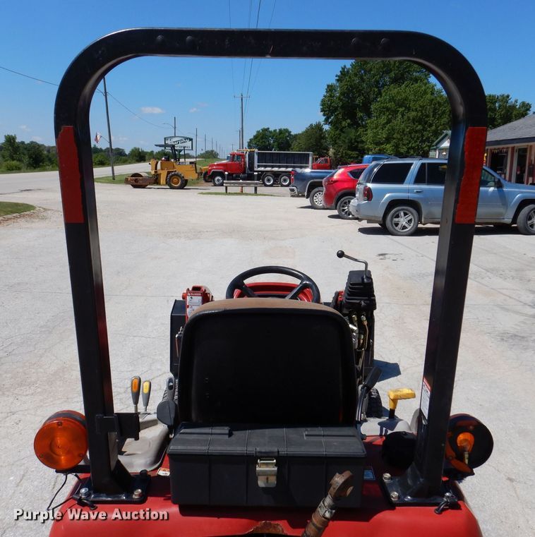 image for item JO9044 Case IH DX24E  MFWD tractor