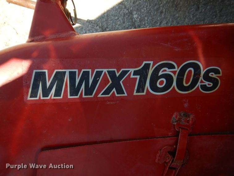 image for item JO9044 Case IH DX24E  MFWD tractor