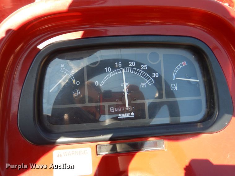 image for item JO9044 Case IH DX24E  MFWD tractor