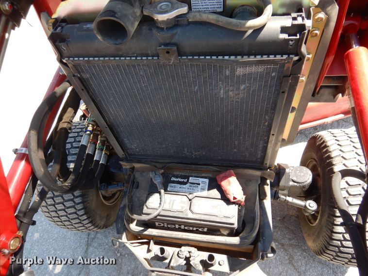 image for item JO9044 Case IH DX24E  MFWD tractor