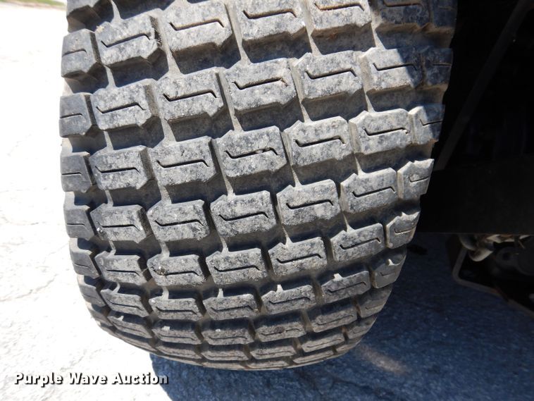 image for item JO9044 Case IH DX24E  MFWD tractor