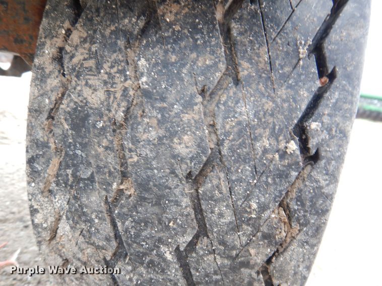 image for item JO9055 Finn B40-09A  straw blower