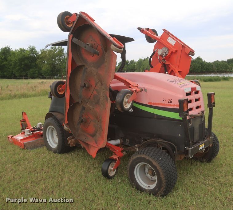 image for item JR9464 2009 Jacobsen HR-9016  lawn mower