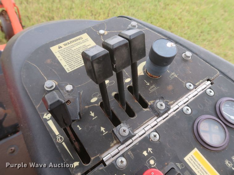 image for item JR9464 2009 Jacobsen HR-9016  lawn mower