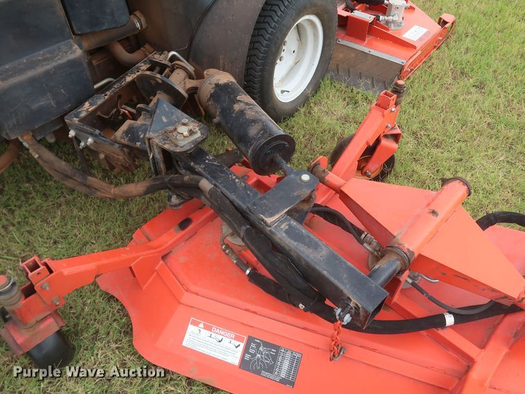 image for item JR9464 2009 Jacobsen HR-9016  lawn mower