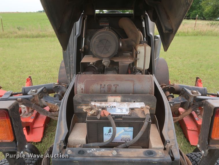 image for item JR9464 2009 Jacobsen HR-9016  lawn mower