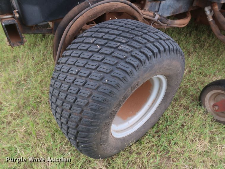 image for item JR9464 2009 Jacobsen HR-9016  lawn mower