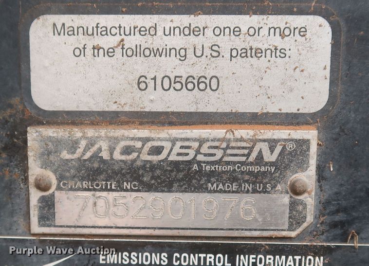 image for item JR9464 2009 Jacobsen HR-9016  lawn mower