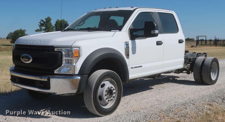 image for item JR9467 2020 Ford F450 Super Duty STX  Crew Cab truck cab and chassis