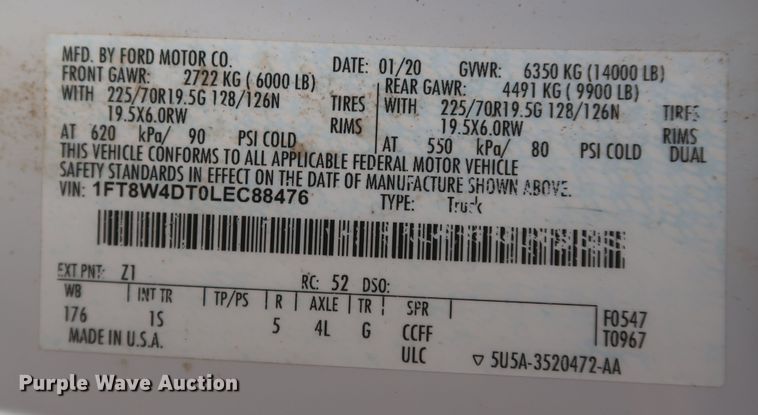 image for item JR9467 2020 Ford F450 Super Duty STX  Crew Cab truck cab and chassis