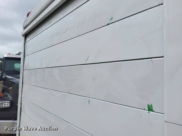 image for item JU9219 2012 Kenworth T370  delivery truck