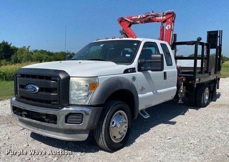 image for item JU9268 2011 Ford F550  flatbed truck