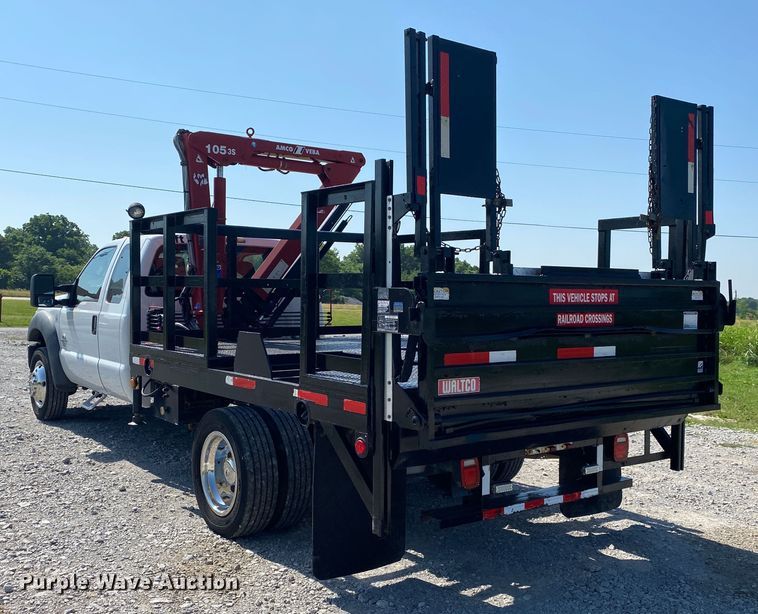 image for item JU9268 2011 Ford F550  flatbed truck