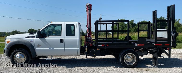 image for item JU9268 2011 Ford F550  flatbed truck