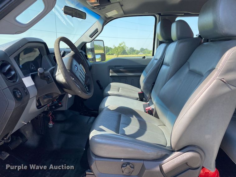 image for item JU9268 2011 Ford F550  flatbed truck