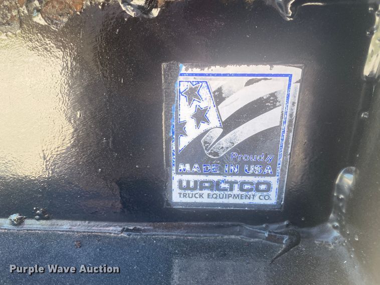 image for item JU9268 2011 Ford F550  flatbed truck