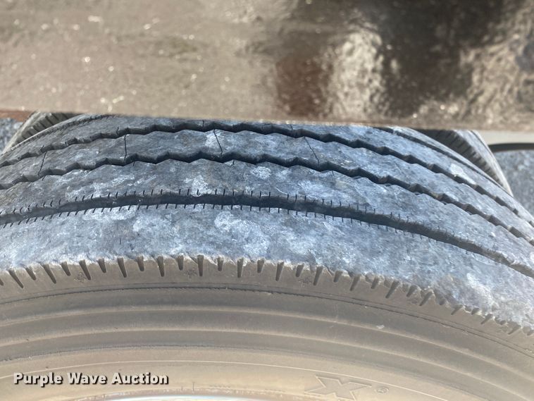 image for item JU9268 2011 Ford F550  flatbed truck