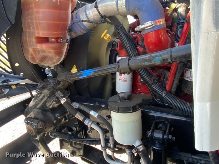 image for item JU9280 2015 International 4300  refrigerated truck