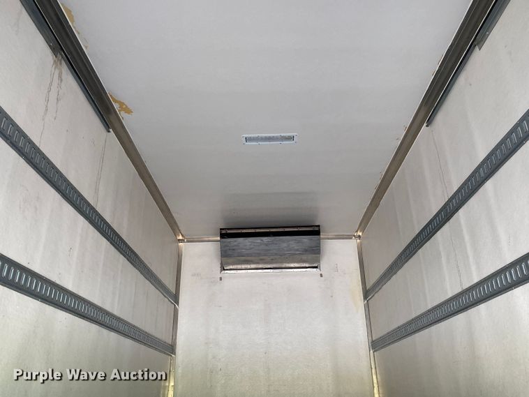 image for item JU9280 2015 International 4300  refrigerated truck