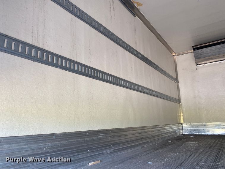 image for item JU9280 2015 International 4300  refrigerated truck