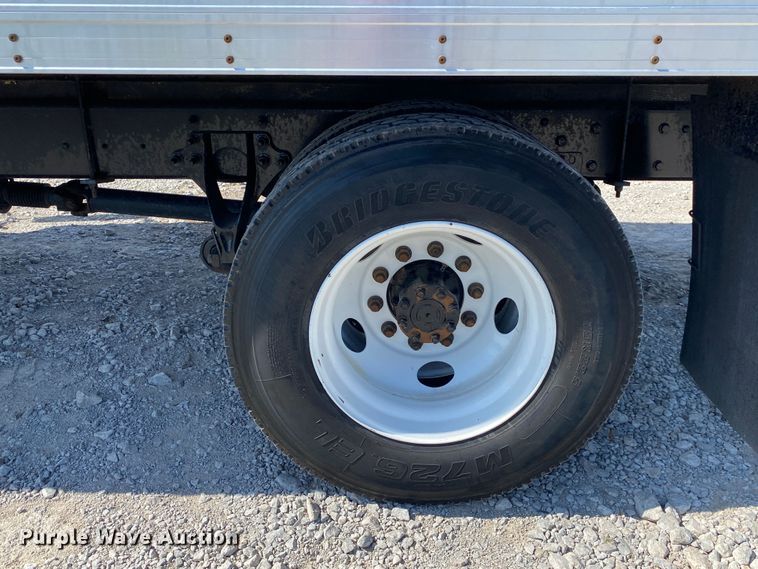 image for item JU9280 2015 International 4300  refrigerated truck