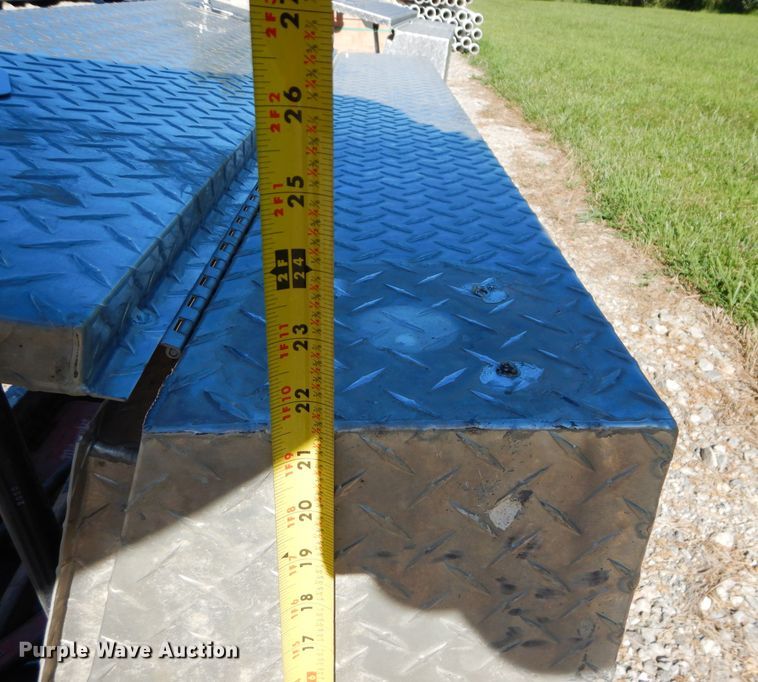 image for item JX9135 (2) toolboxes