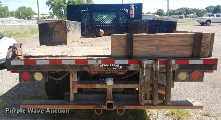image for item KI9350 2009 Ford F550  flatbed truck