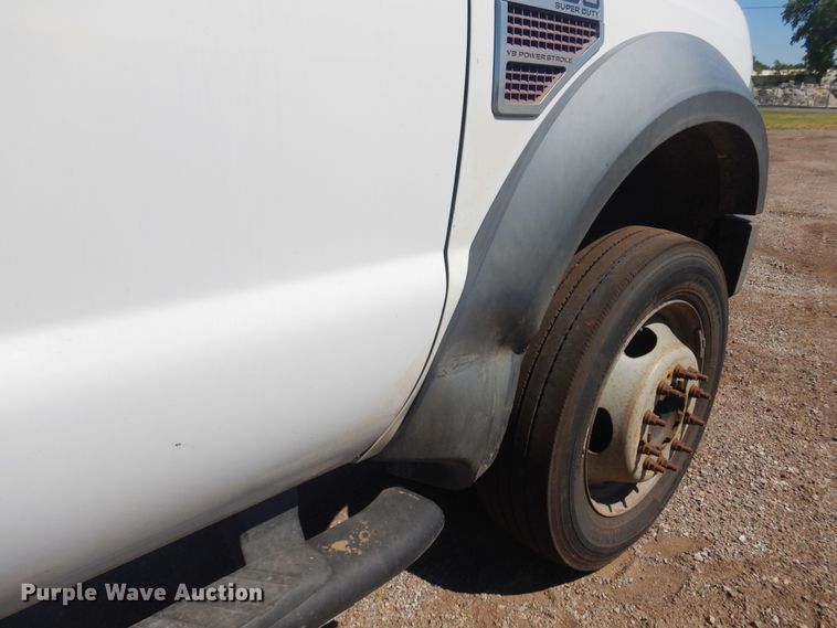 image for item KI9350 2009 Ford F550  flatbed truck