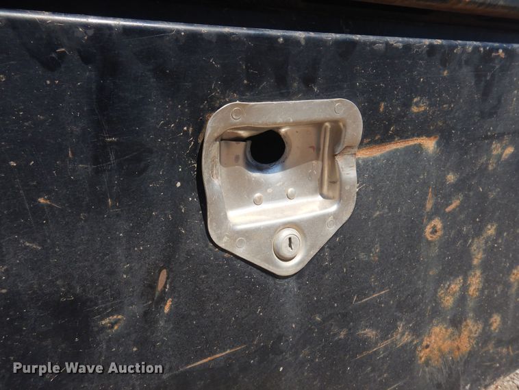 image for item KI9350 2009 Ford F550  flatbed truck