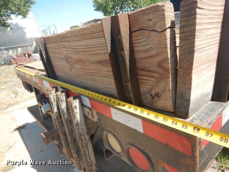 image for item KI9350 2009 Ford F550  flatbed truck