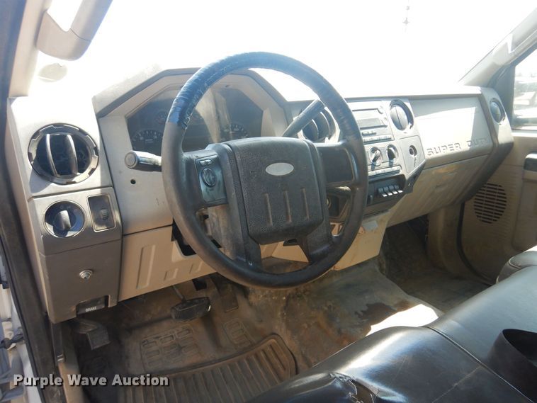 image for item KI9350 2009 Ford F550  flatbed truck