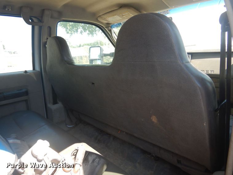 image for item KI9350 2009 Ford F550  flatbed truck