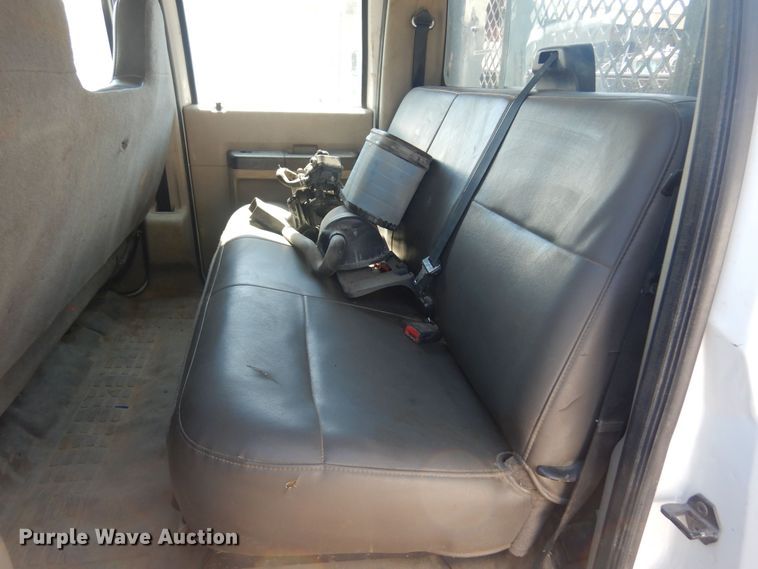 image for item KI9350 2009 Ford F550  flatbed truck