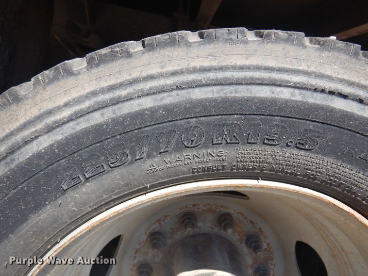 image for item KI9350 2009 Ford F550  flatbed truck