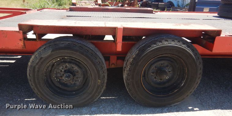 image for item KI9354 1978 JFW  equipment trailer