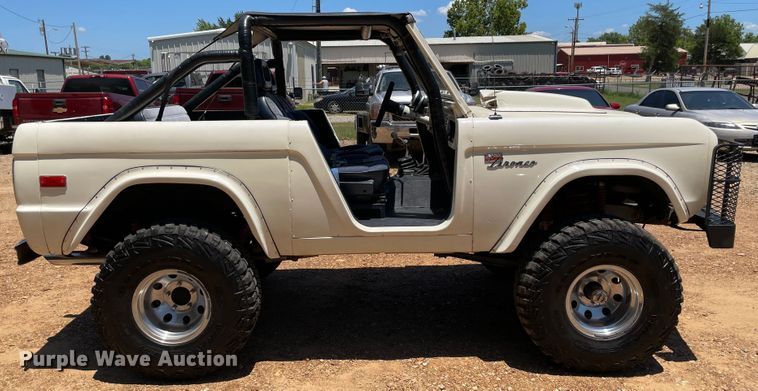 image for item KJ9780 1970 Ford Bronco  SUV