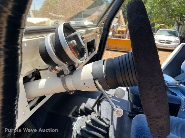 image for item KJ9780 1970 Ford Bronco  SUV