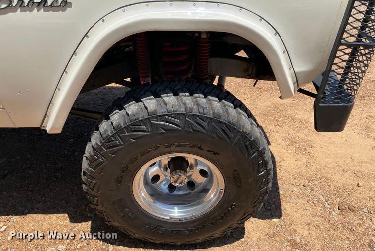 image for item KJ9780 1970 Ford Bronco  SUV