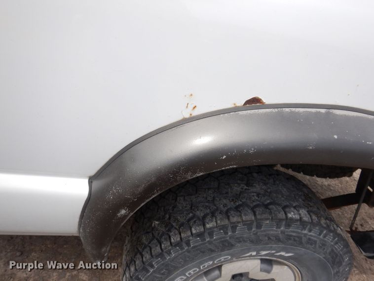 image for item KN9817 2003 Chevrolet S10  Ext. Cab pickup truck