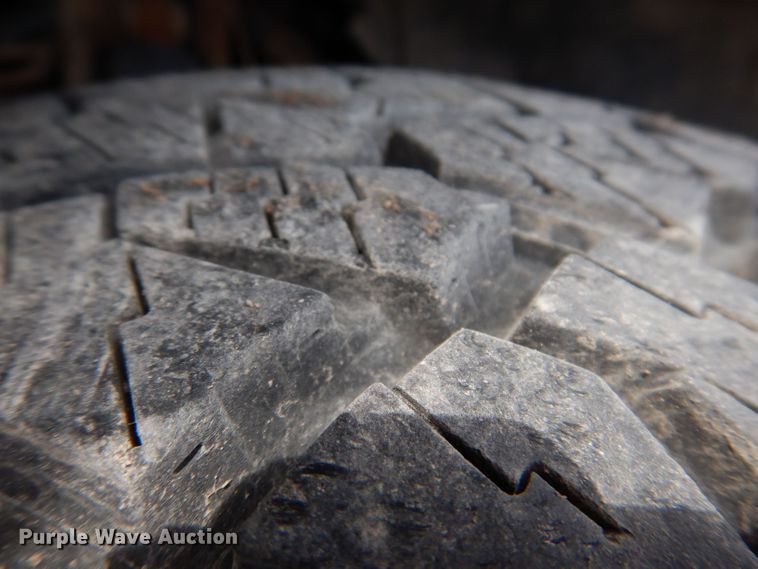 image for item KN9817 2003 Chevrolet S10  Ext. Cab pickup truck