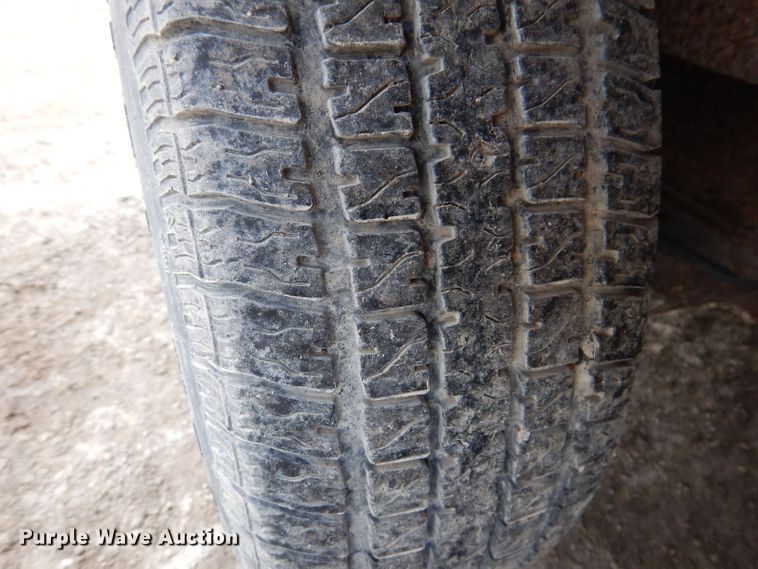 image for item KN9818 2006 Roadmaster  enclosed cargo trailer