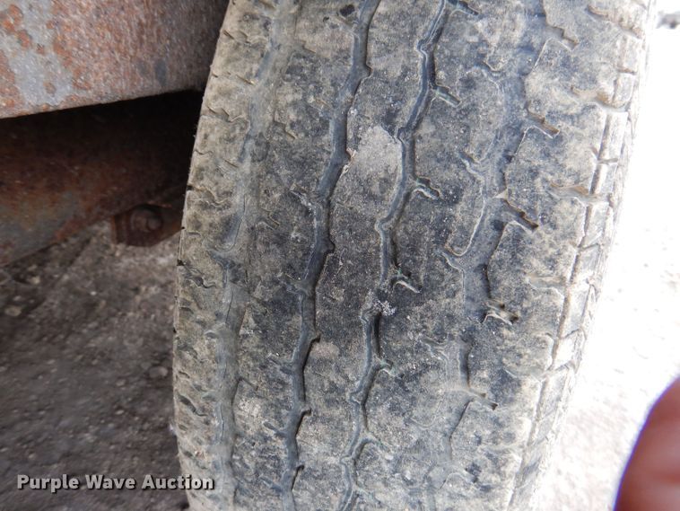 image for item KN9818 2006 Roadmaster  enclosed cargo trailer