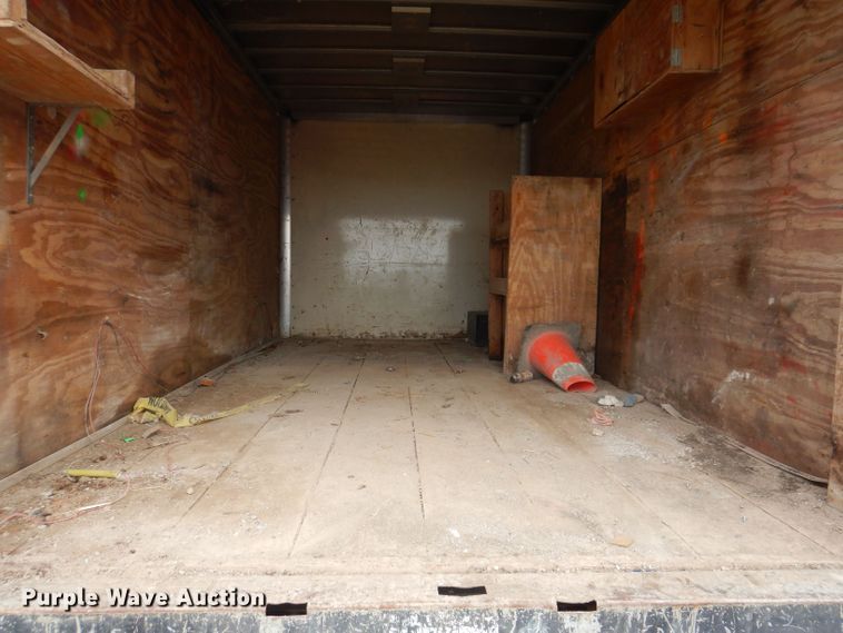 image for item KN9821 2011 Chevrolet Express G4500  box truck