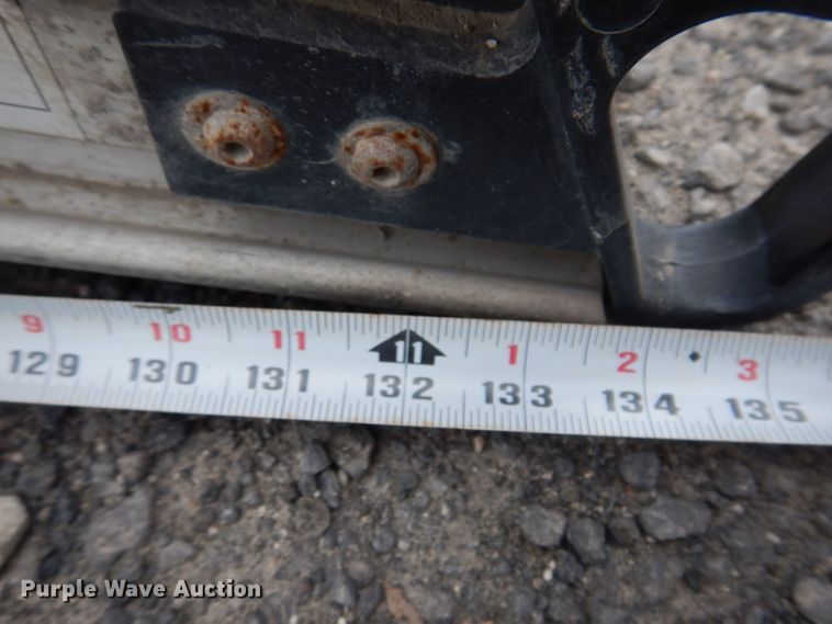 image for item KN9821 2011 Chevrolet Express G4500  box truck